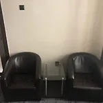 Downtown Apartment *