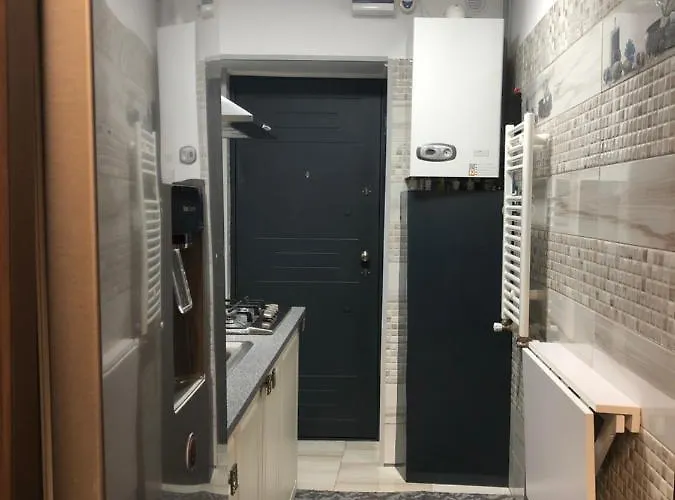 Downtown Apartment *